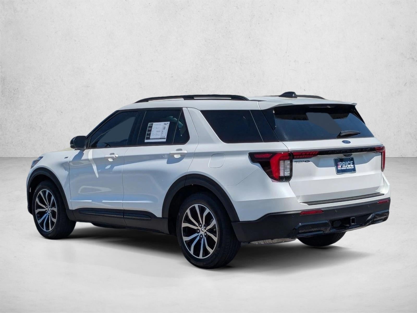 2025 Ford Explorer ST-Line RWD