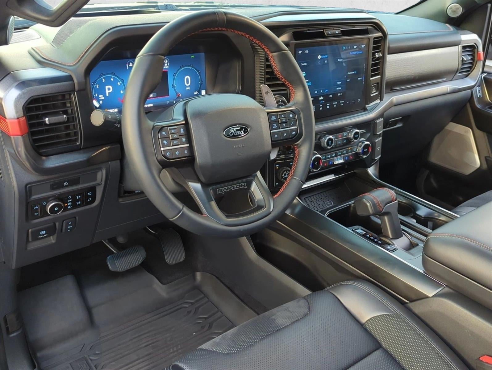 2025 Ford F-150 Raptor 4WD SuperCrew 5.5' Box