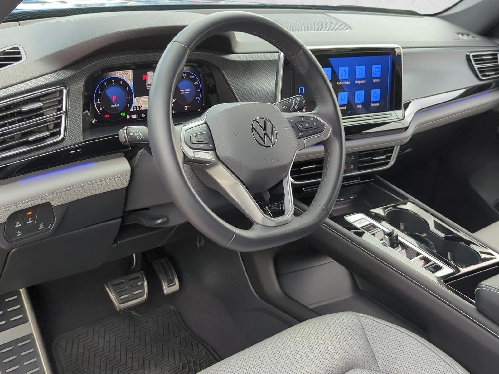 2024 Volkswagen Atlas Cross Sport 2.0T SEL R-Line 4MOTION