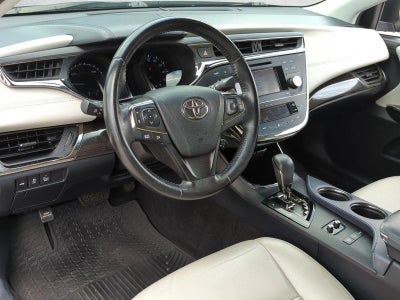 2013 Toyota Avalon Hybrid 4dr Sdn XLE Touring (Natl)