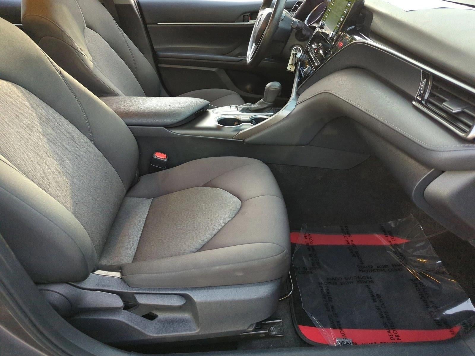2023 Toyota Camry LE Auto (SE)
