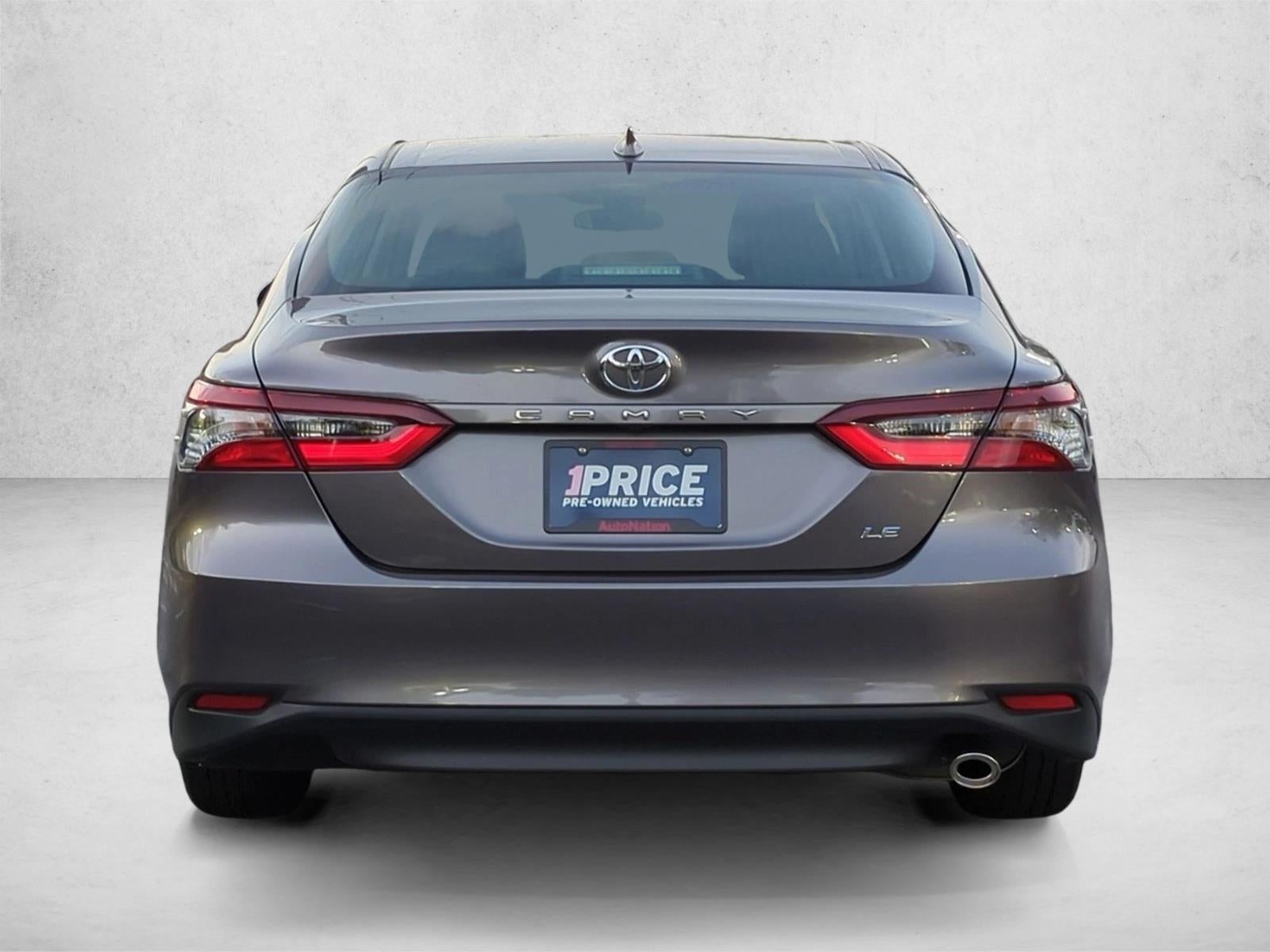2023 Toyota Camry LE Auto (SE)