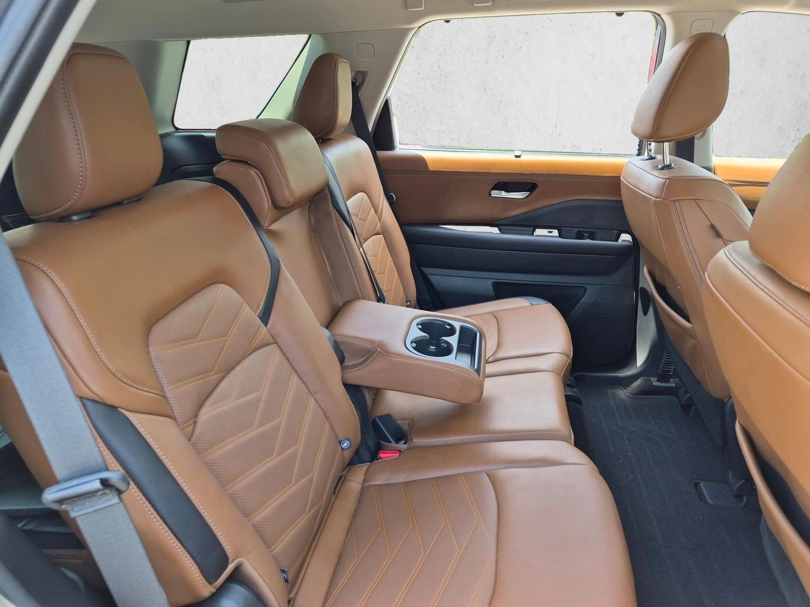 2024 Nissan Pathfinder Platinum 2WD