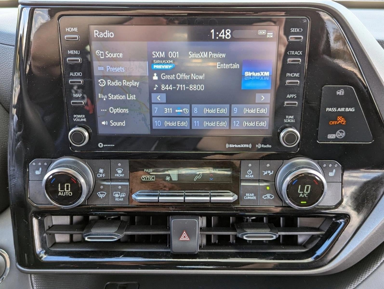 2022 Toyota Highlander XLE FWD (Natl)