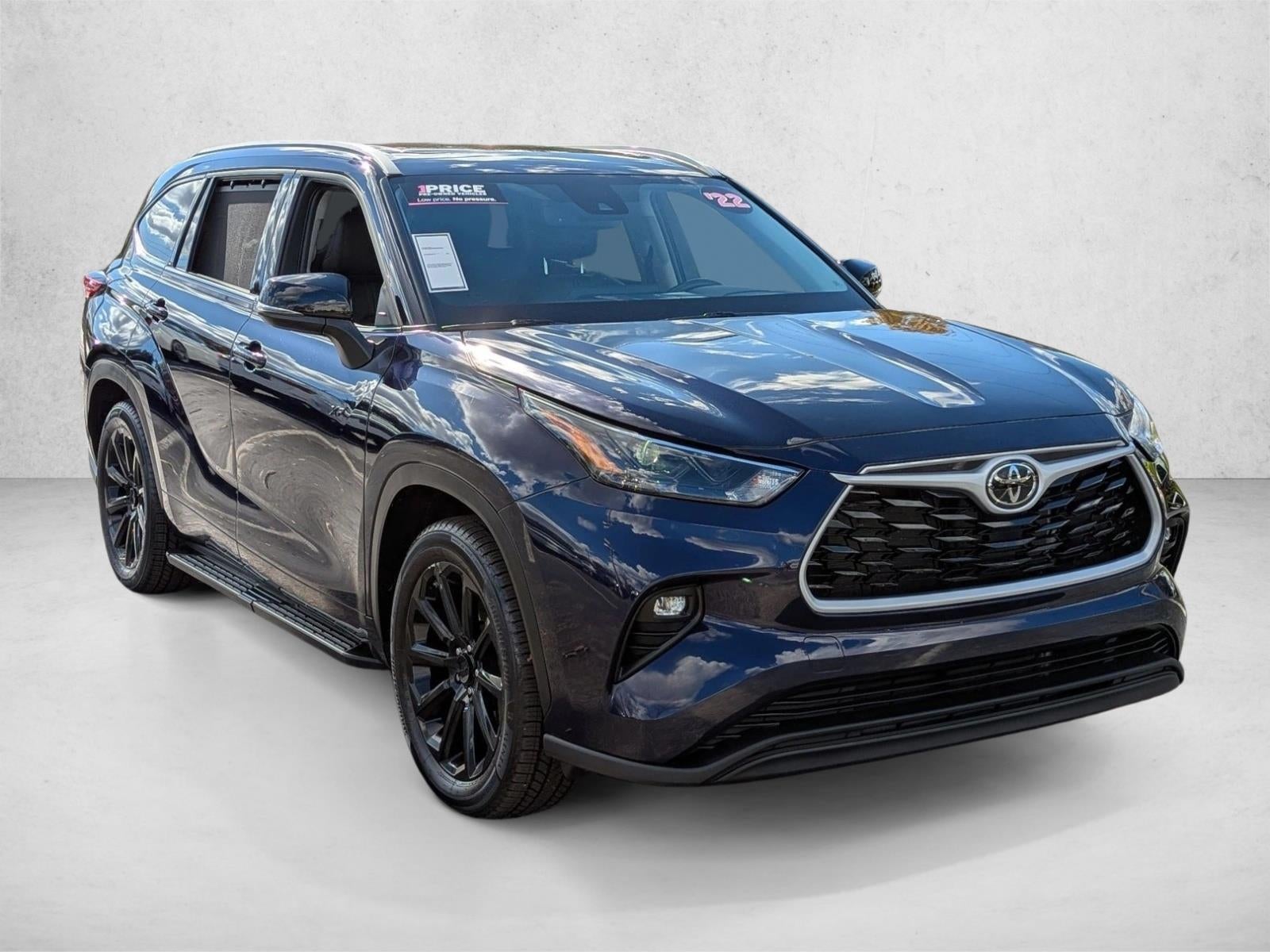 2022 Toyota Highlander XLE FWD (Natl)
