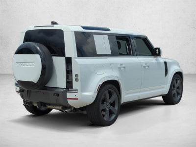 2025 Land Rover Defender 110 P525 V8