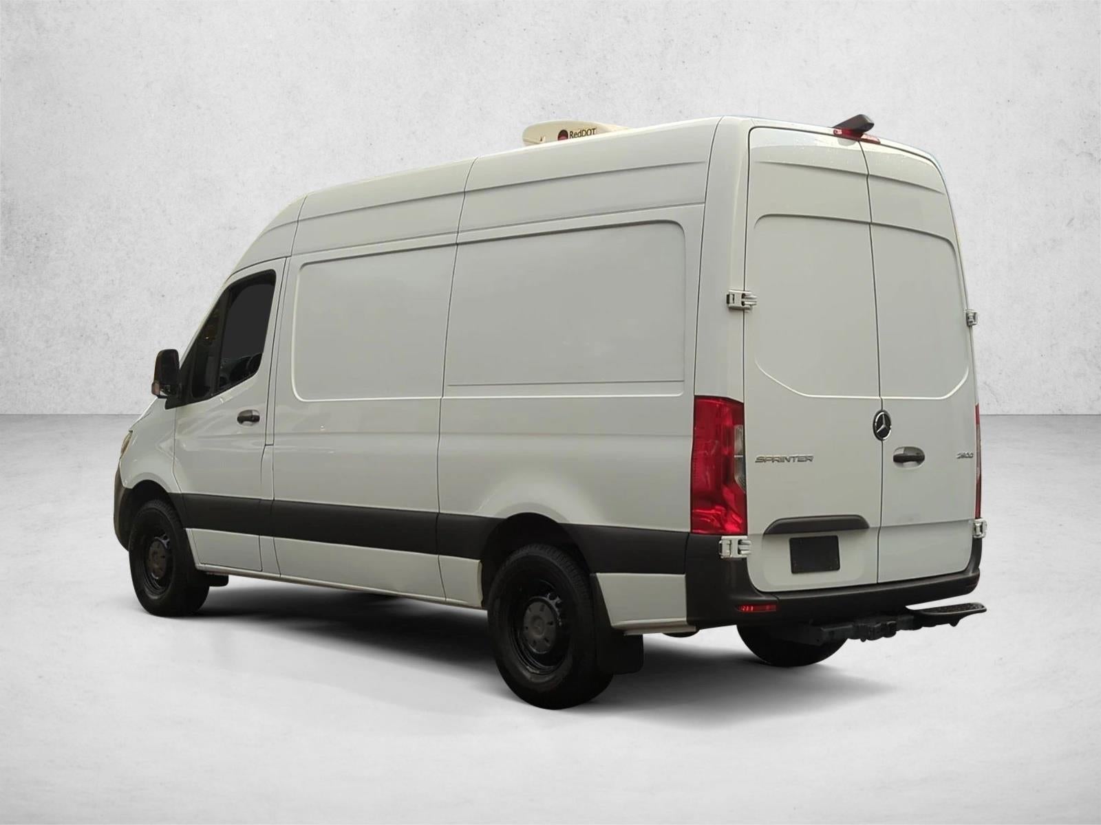 2020 Mercedes-Benz Sprinter Cargo Van 2500 Standard Roof V6 144" RWD