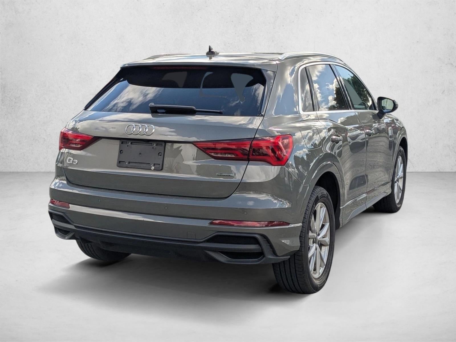 2023 Audi Q3 S line Premium 45 TFSI quattro