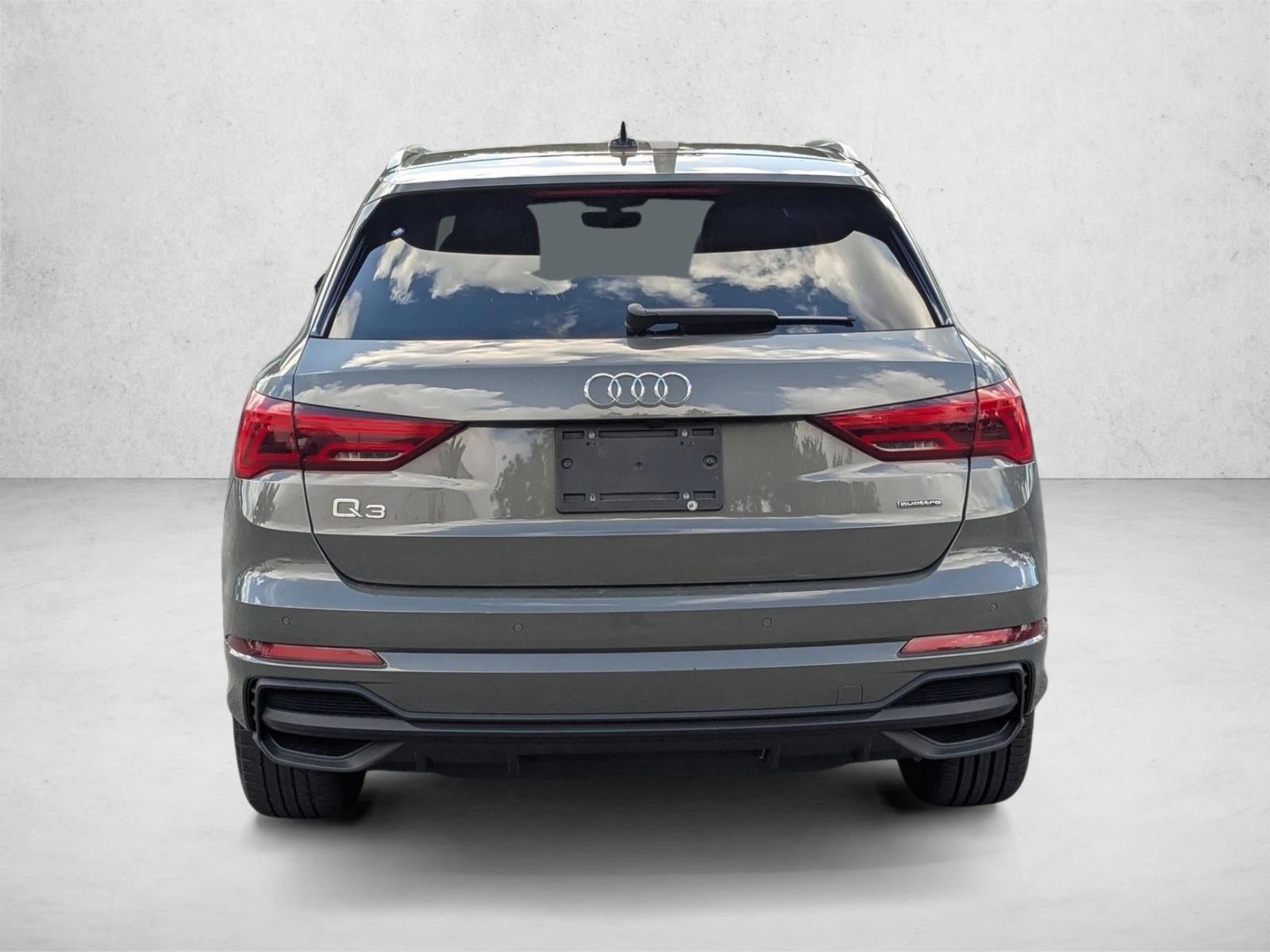 2023 Audi Q3 S line Premium 45 TFSI quattro