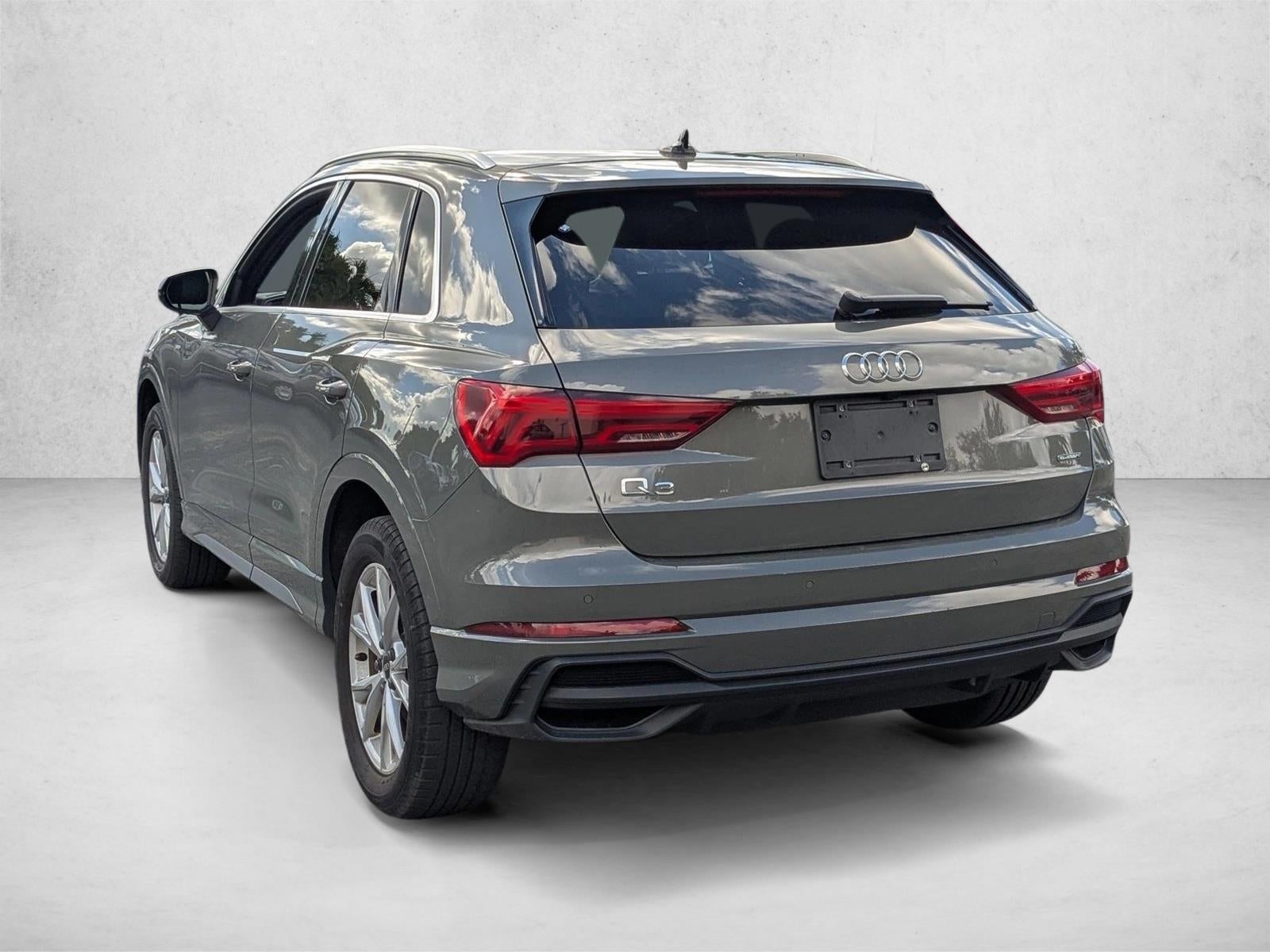 2023 Audi Q3 S line Premium 45 TFSI quattro