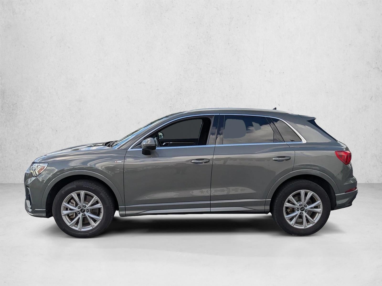 2023 Audi Q3 S line Premium 45 TFSI quattro