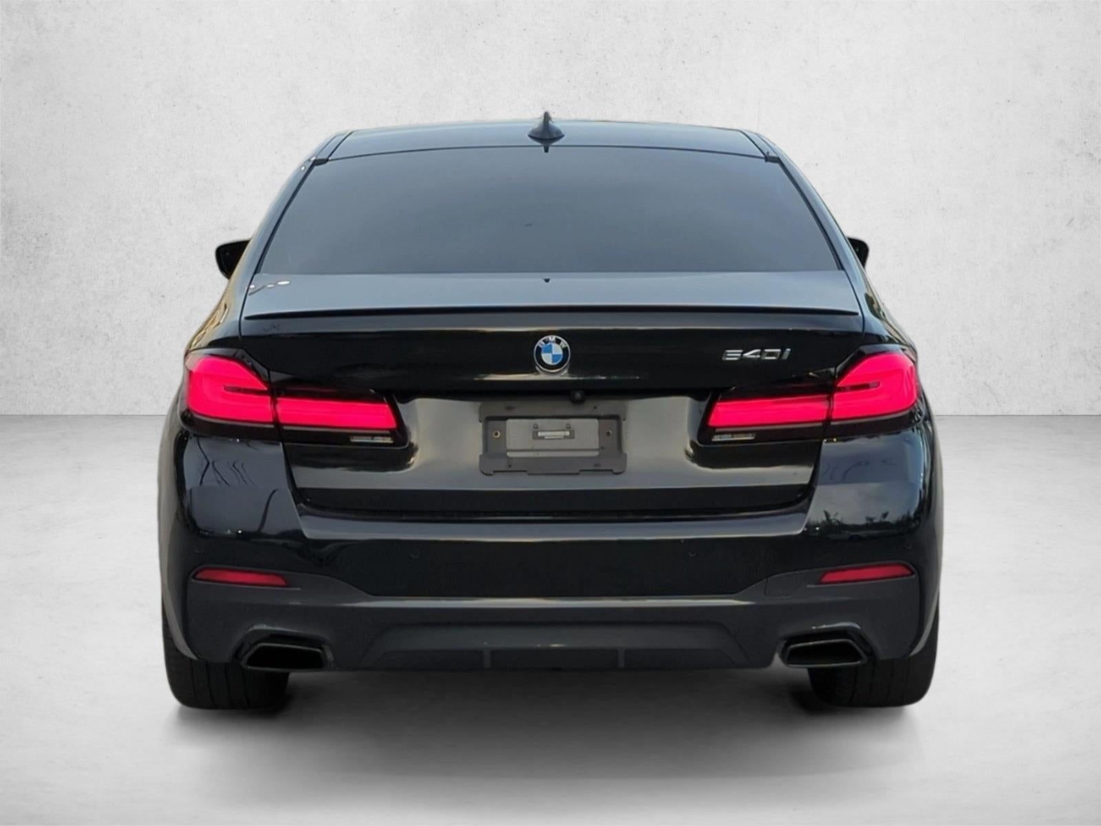 2023 BMW 540i Sedan