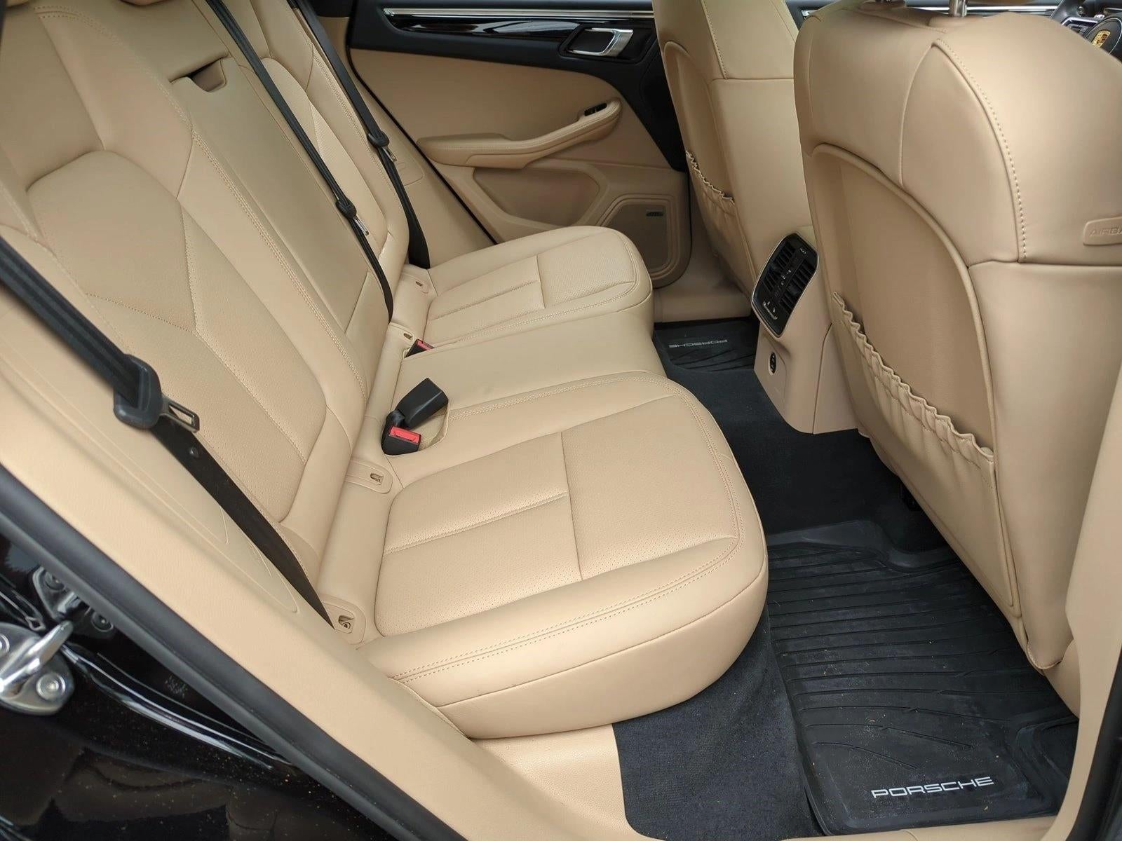 2025 Porsche Macan AWD