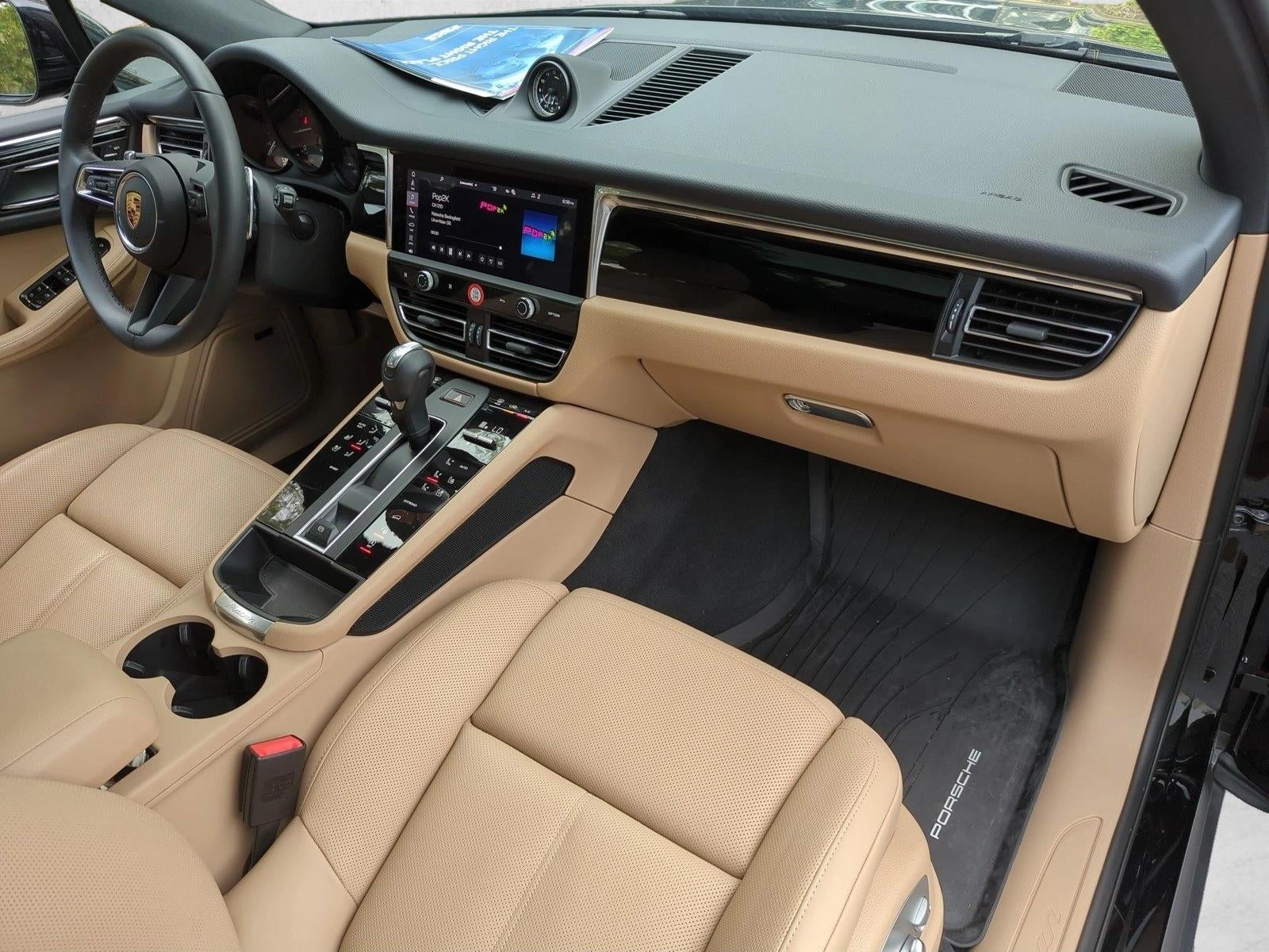 2025 Porsche Macan AWD