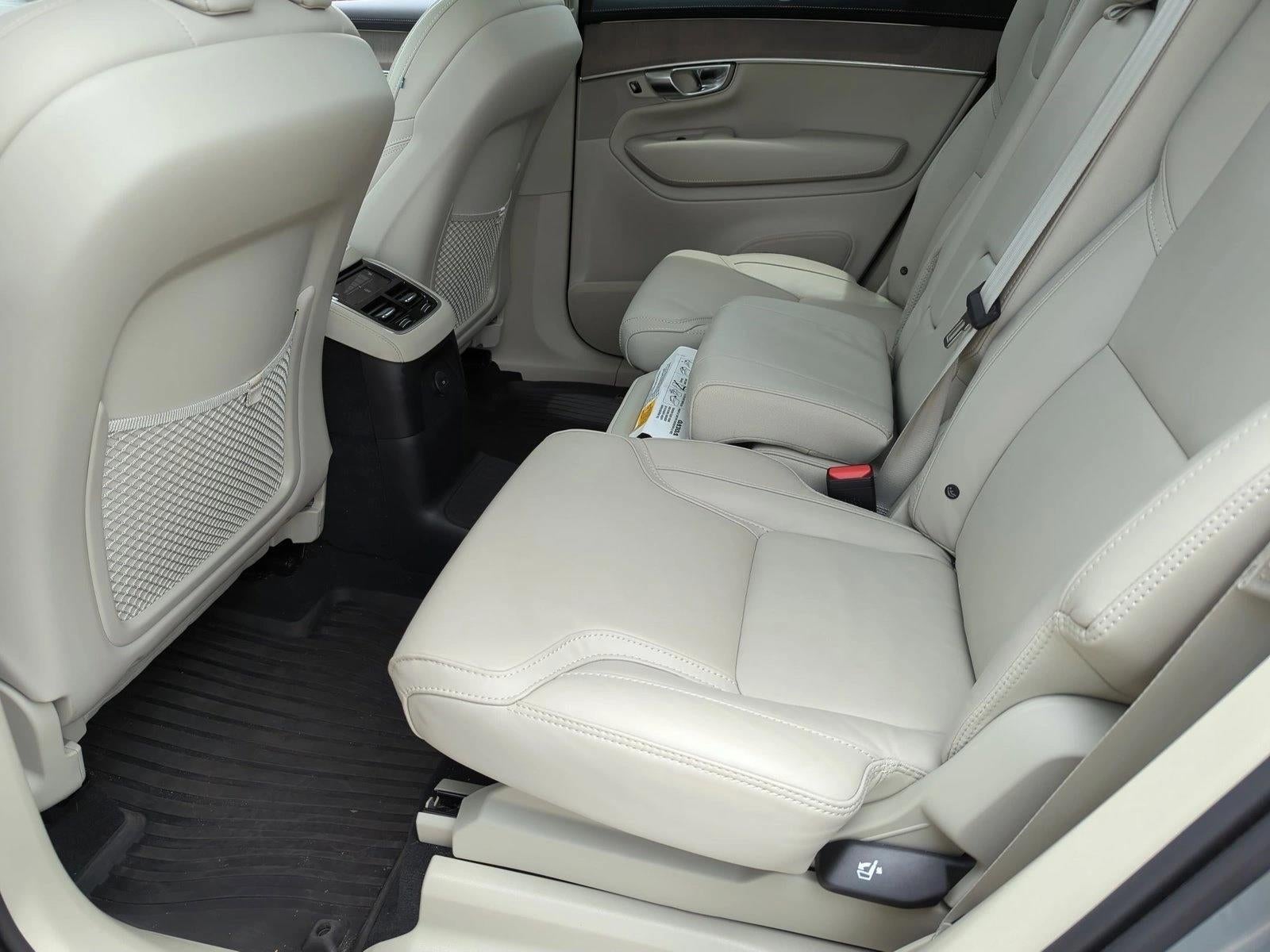 2025 Volvo XC90 Plug-In Hybrid 2025.5 T8 AWD Ultra 7-Seater