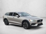 2024 Volvo V60 Cross Country B5 AWD Ultimate