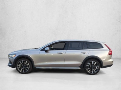 2024 Volvo V60 Cross Country B5 AWD Ultimate
