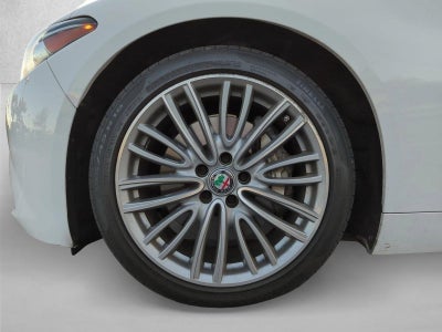 2019 Alfa Romeo Giulia Ti Lusso RWD