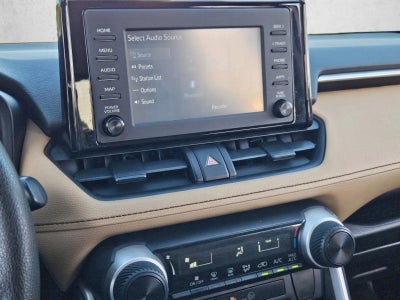 2019 Toyota RAV4 LE FWD (GS)