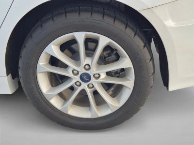 2020 Ford Fusion SE FWD