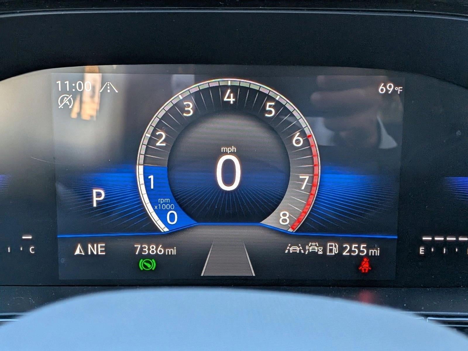 2024 Volkswagen Taos SE Black 4MOTION