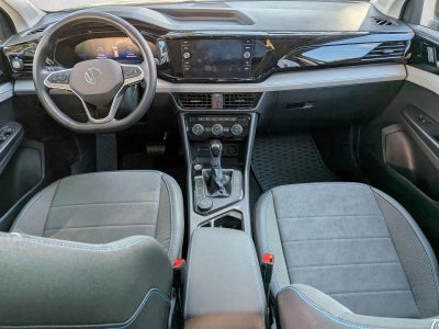 2024 Volkswagen Taos SE Black 4MOTION