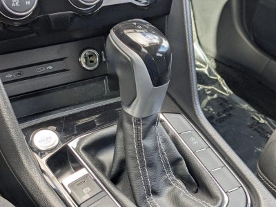 2023 Volkswagen Taos SE FWD