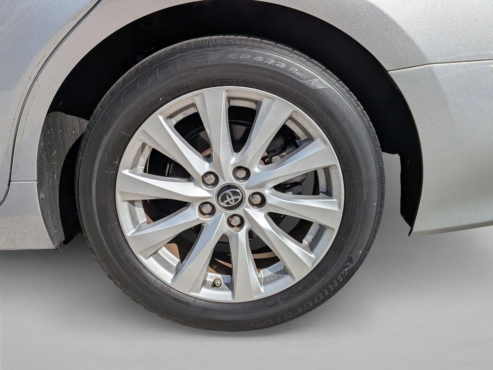 2019 Toyota Camry LE Auto (SE)