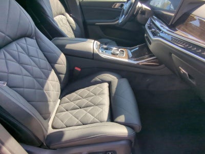 2024 BMW X7 xDrive40i Sports Activity Vehicle