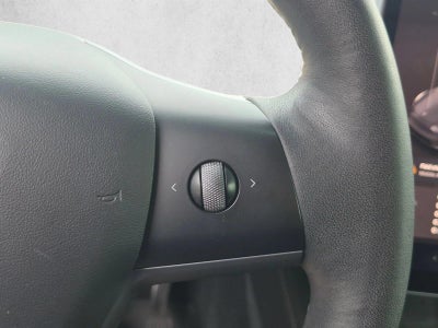 2022 Tesla Model Y Long Range AWD