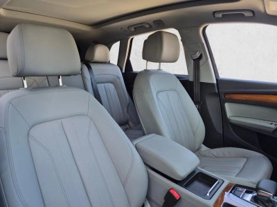 2022 Audi Q5 S line Premium Plus 45 TFSI quattro