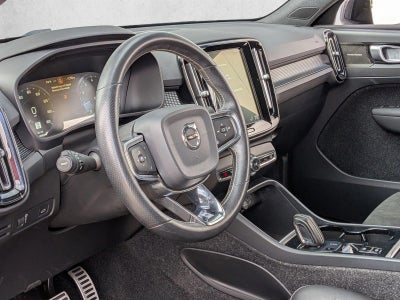 2019 Volvo XC40 T5 AWD R-Design