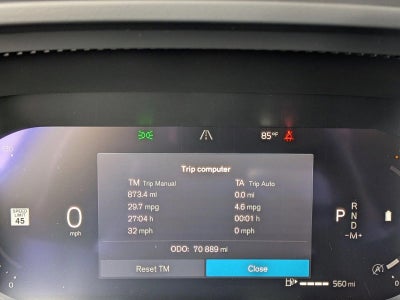 2022 Volvo XC60 B5 FWD Momentum