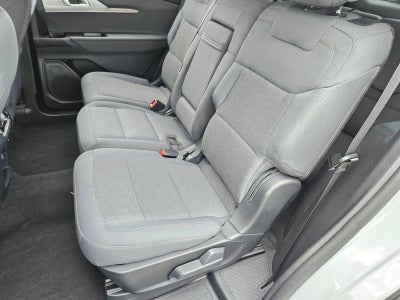 2025 Ford Explorer Active RWD