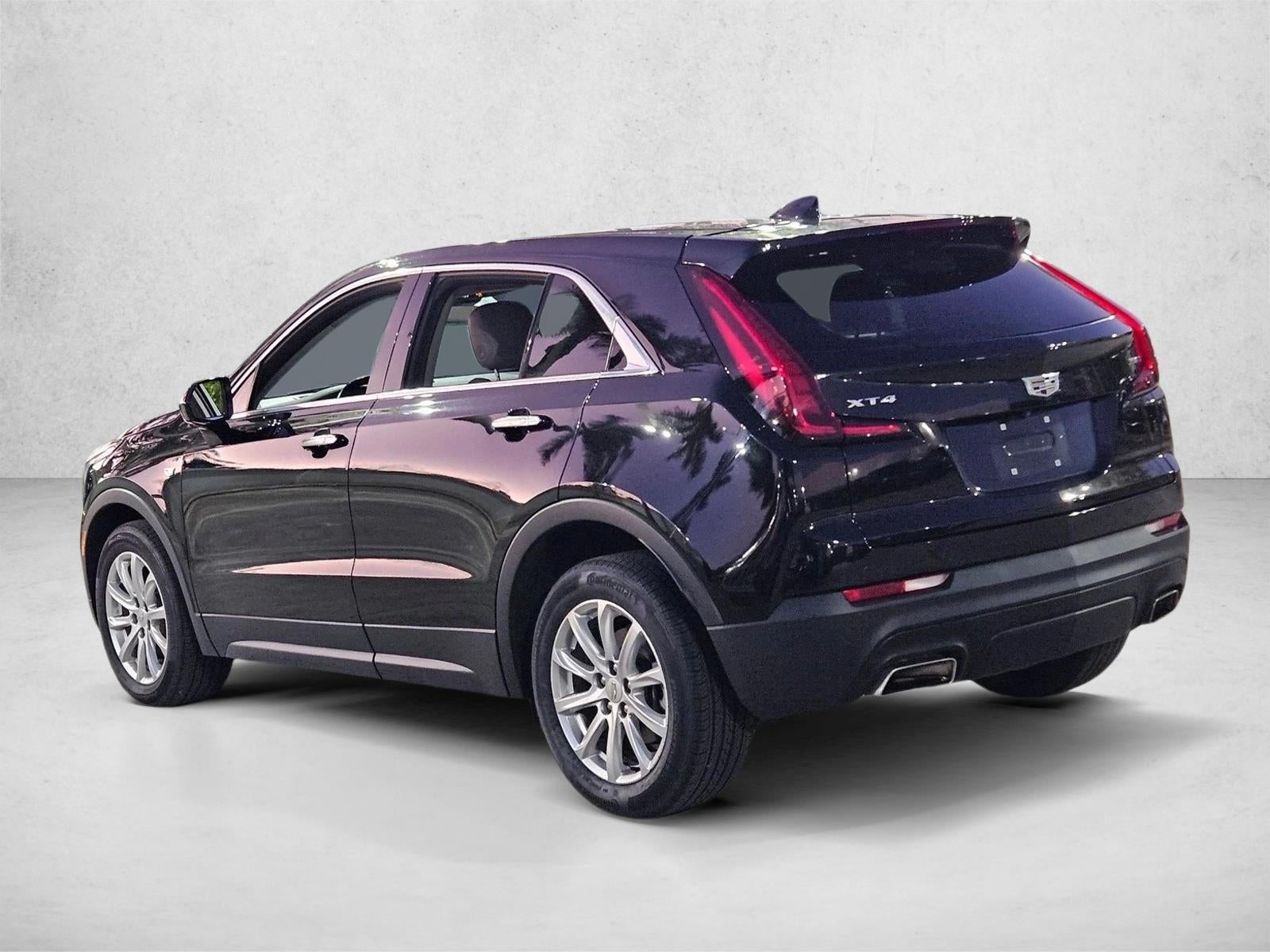 2022 Cadillac XT4 FWD 4dr Luxury