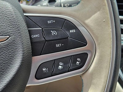 2018 Chrysler Pacifica Hybrid Limited FWD