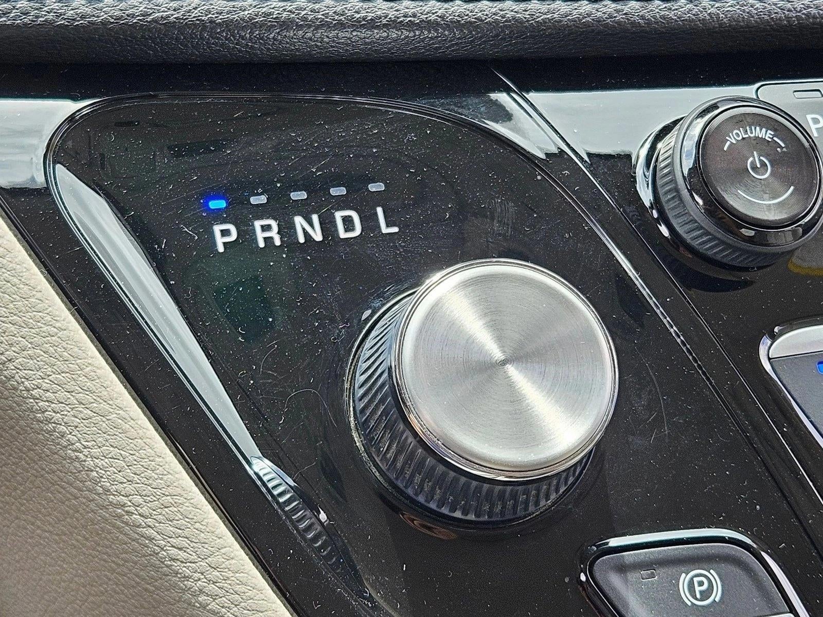 2018 Chrysler Pacifica Hybrid Limited FWD