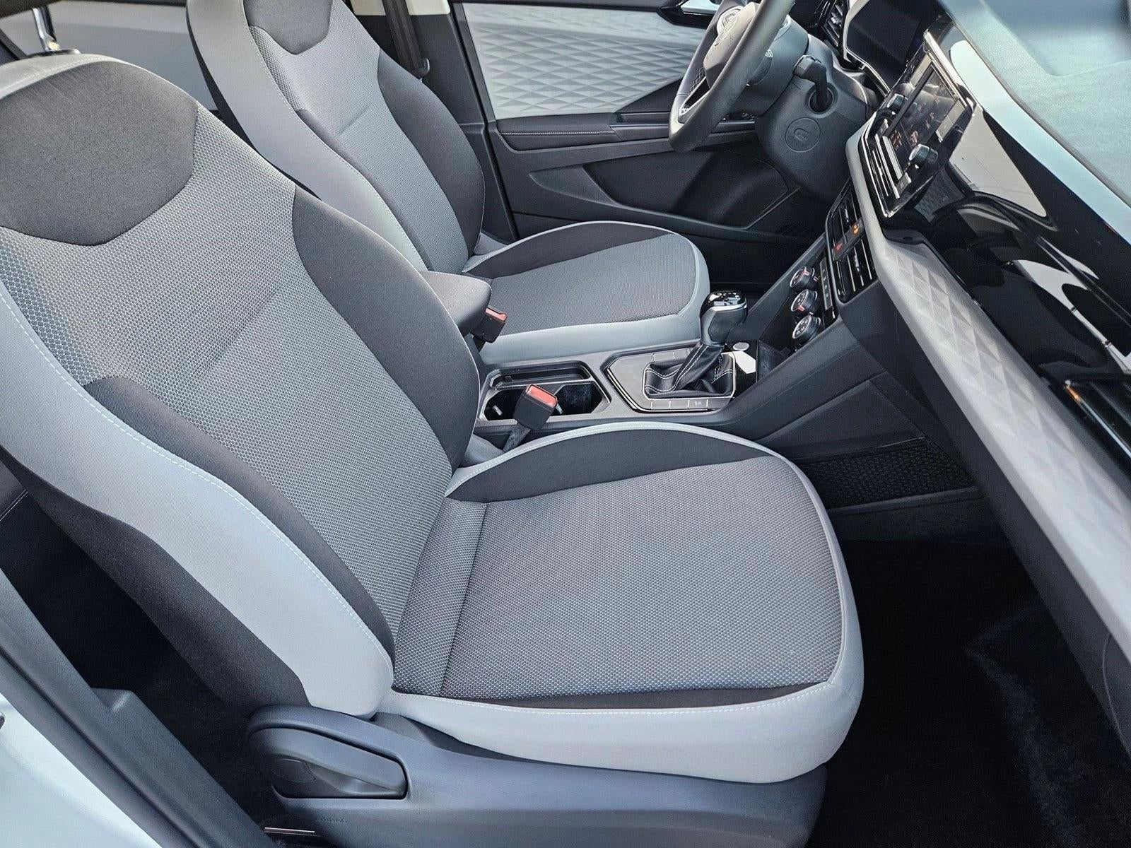 2024 Volkswagen Taos S FWD