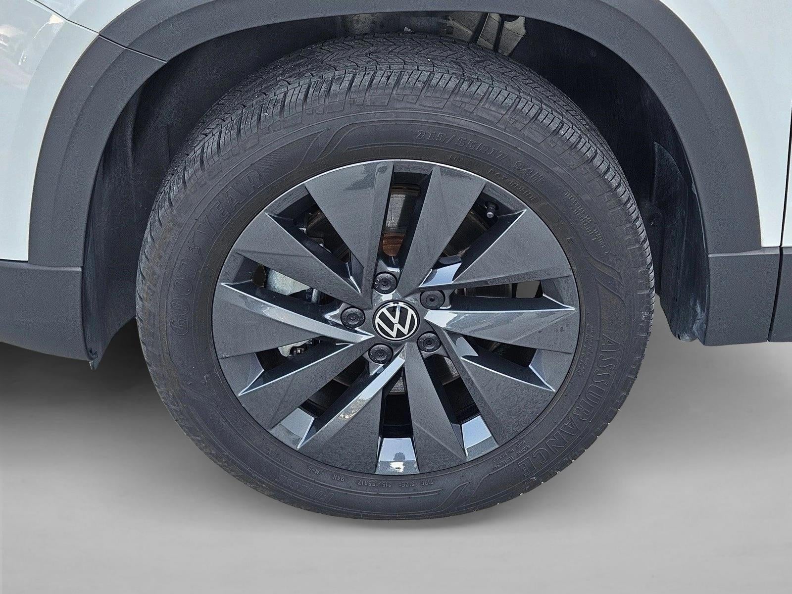 2024 Volkswagen Taos S FWD