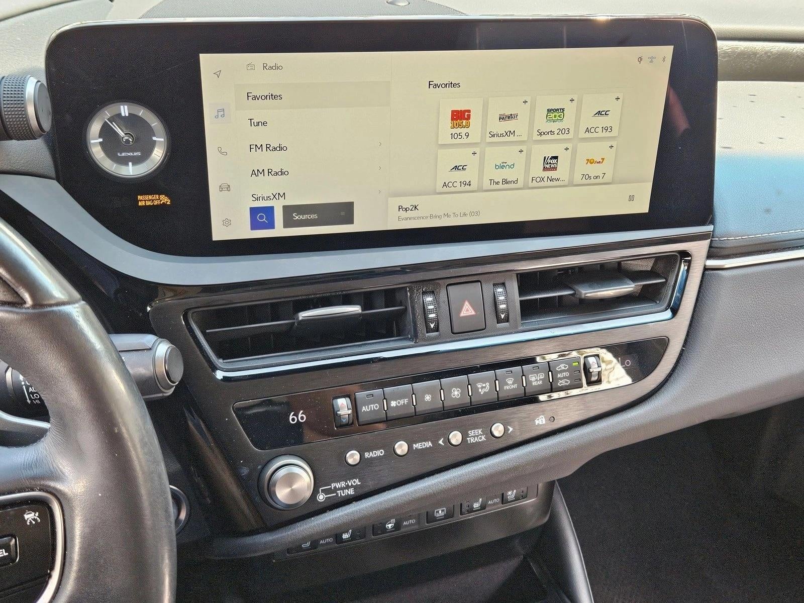 2023 Lexus ES 300h Ultra Luxury FWD