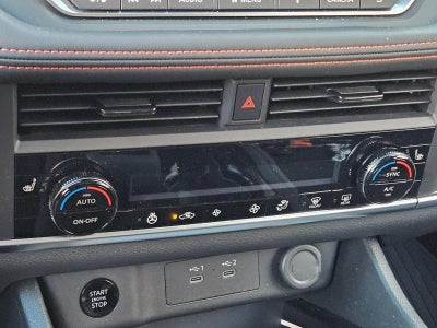 2026 Nissan Rogue 2026.5 AWD Rock Creek