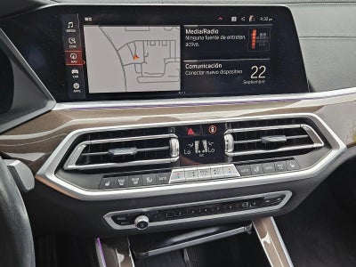 2022 BMW X5 sDrive40i Sports Activity Vehicle