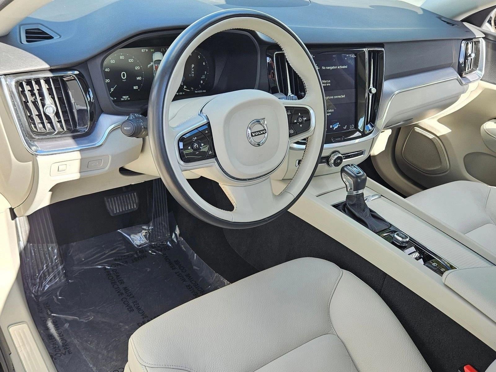 2020 Volvo S60 T5 FWD Momentum