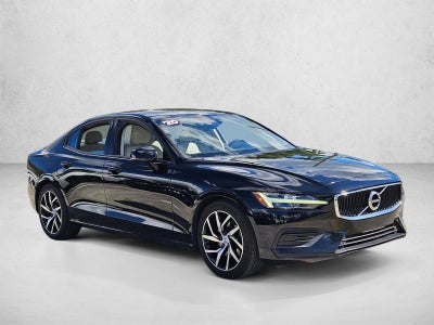 2020 Volvo S60 T5 FWD Momentum