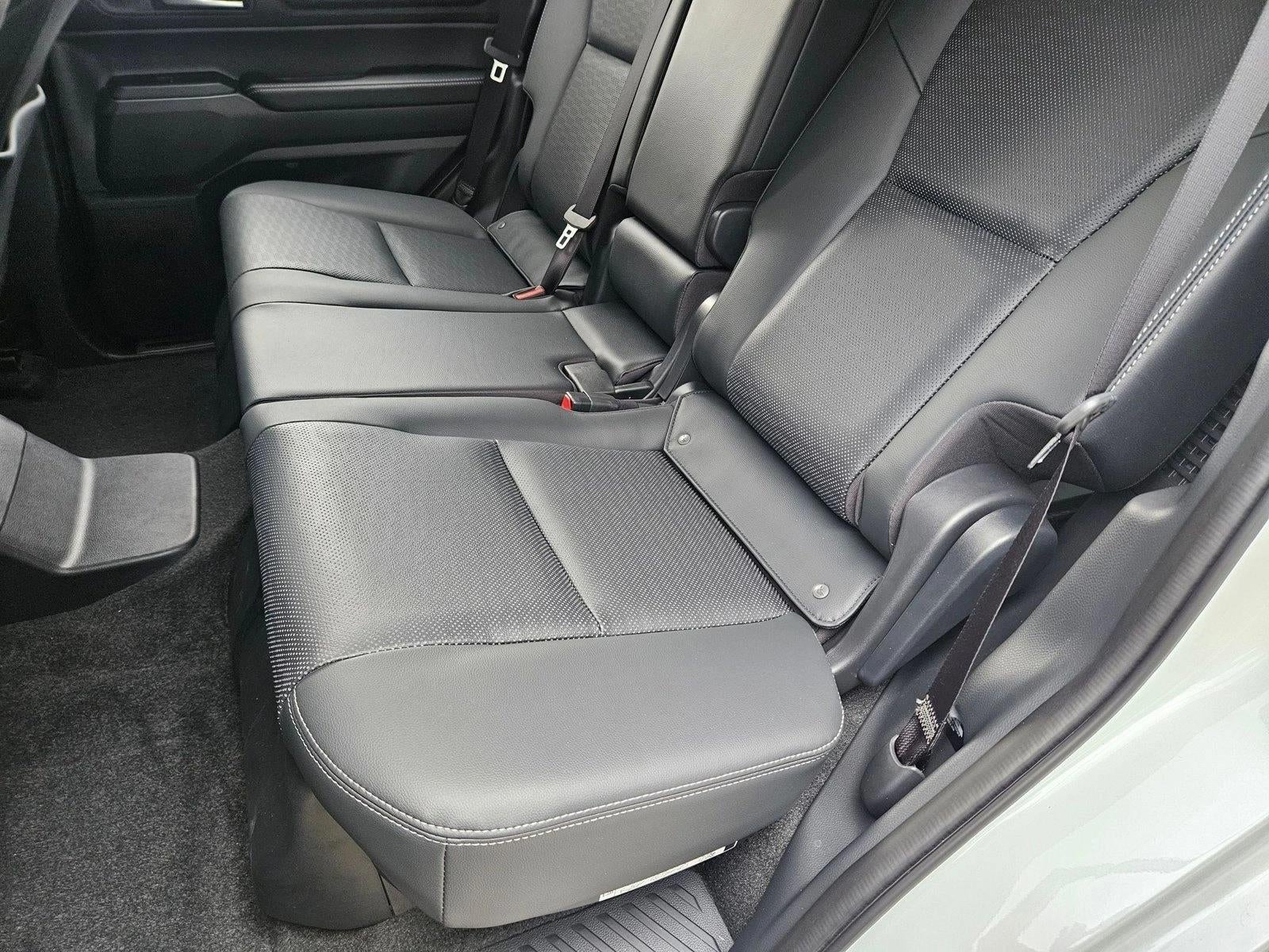2026 Toyota Land Cruiser 4WD (Natl)