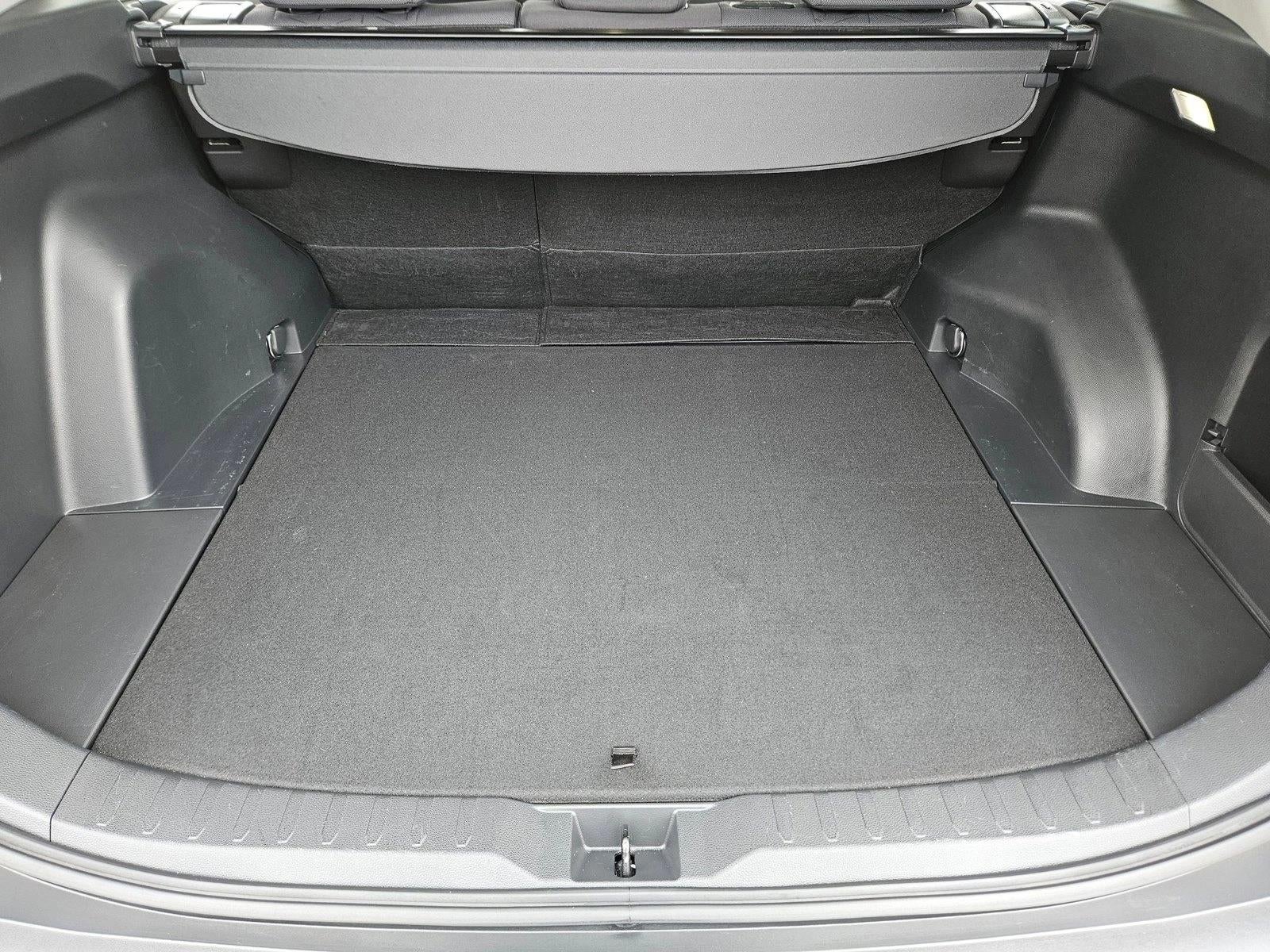 2022 Toyota RAV4 XLE FWD (GS)