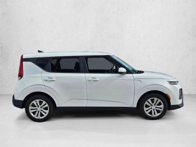 2022 Kia Soul LX IVT