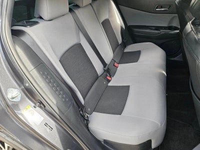 2019 Toyota C-HR XLE FWD (Natl)