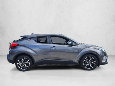 2019 Toyota C-HR XLE FWD (Natl)