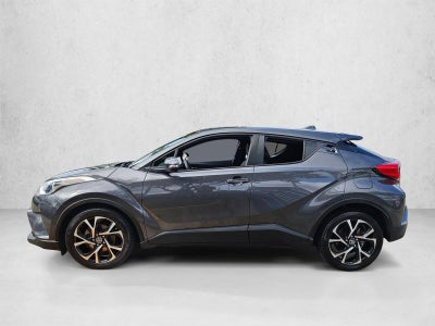 2019 Toyota C-HR XLE FWD (Natl)